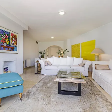 Apartment Oasis Frente Al Golf Guadalmina Alta *